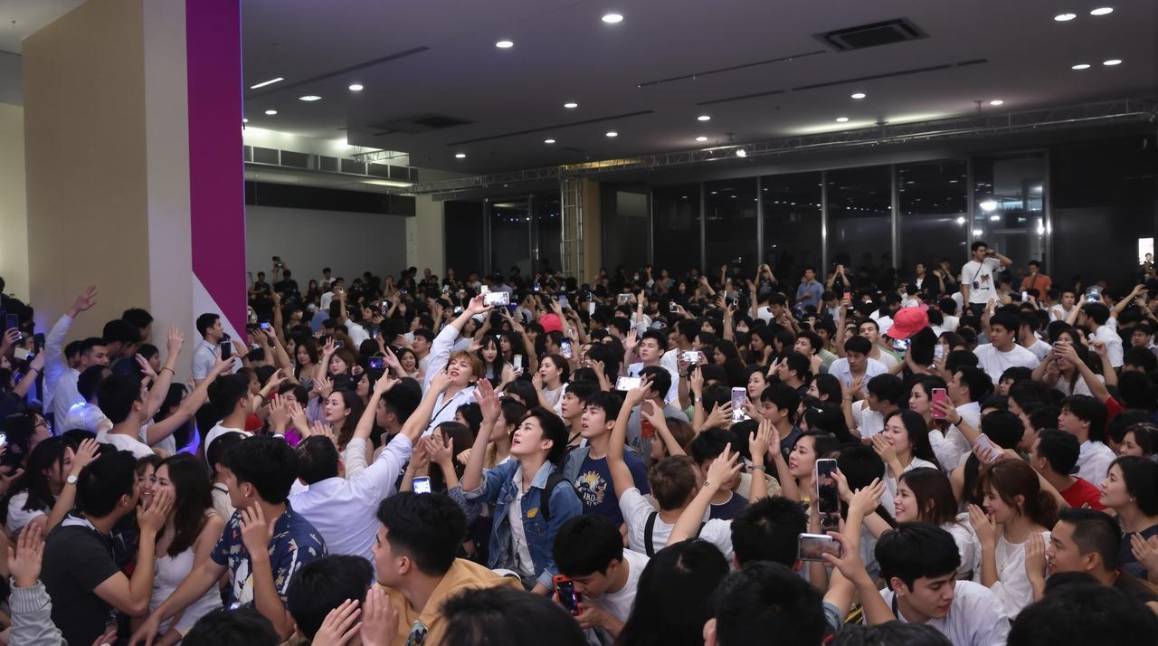 泡泡影视2026年度影迷见面会